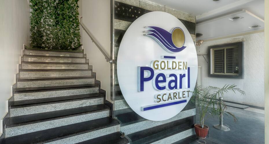 Golden Pearl Scarlet, Bangalore 5